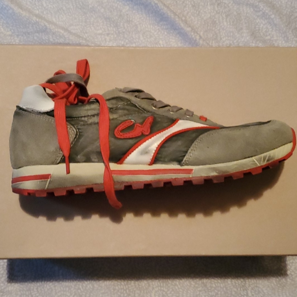 Cafe noir sneakers sz 40